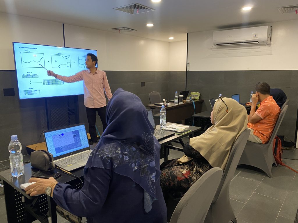 Dokumentasi Pelatihan GIS Thematic (Air Quality), September 2023